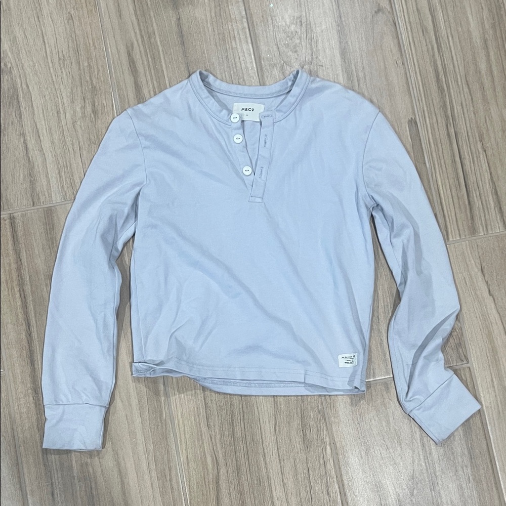 p&co Light Blue Long Sleeve Women's Top